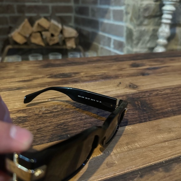 VERSACE sunglasses - Picture 3 of 4